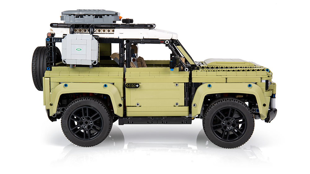 LEGO® TECHNIC ™ LAND ROVER DEFENDER 90 14