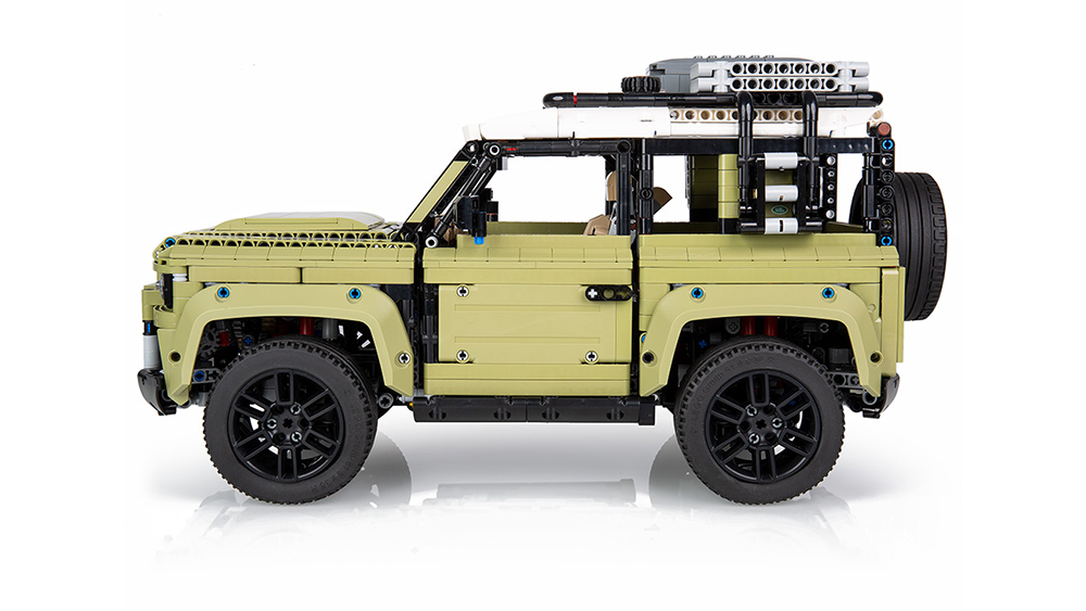 LEGO® TECHNIC ™ LAND ROVER DEFENDER 90 15